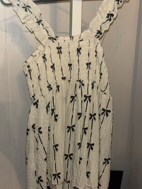 SHEIN White Dress with Black Graphic Print